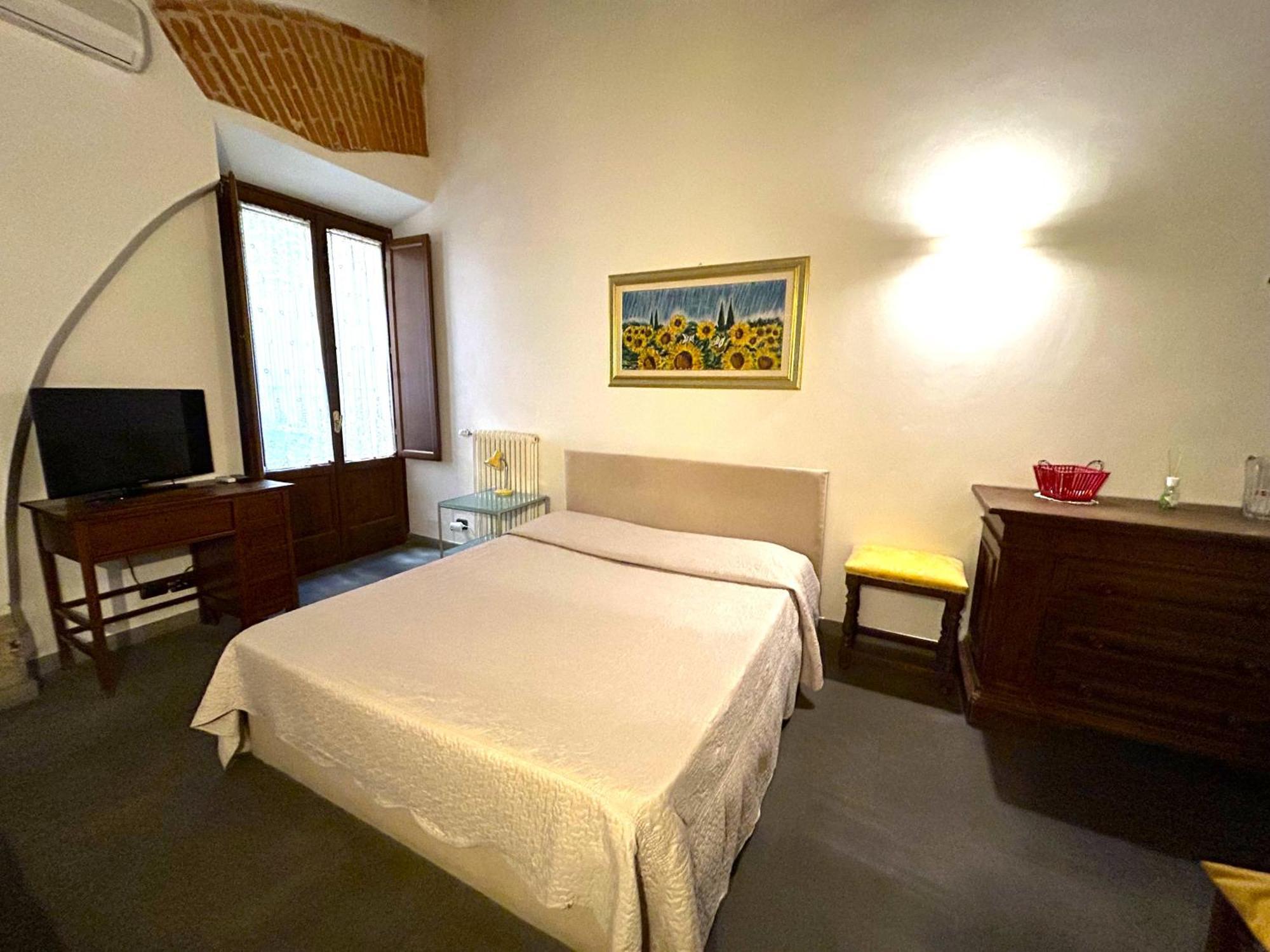 La Corte Del Re Suite & Rooms أريتسو المظهر الخارجي الصورة