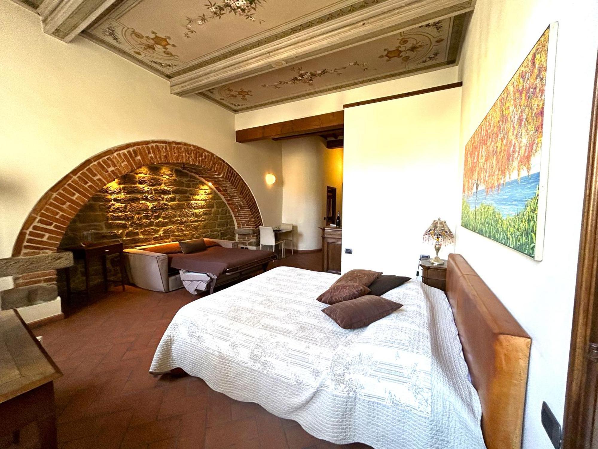 La Corte Del Re Suite & Rooms أريتسو المظهر الخارجي الصورة