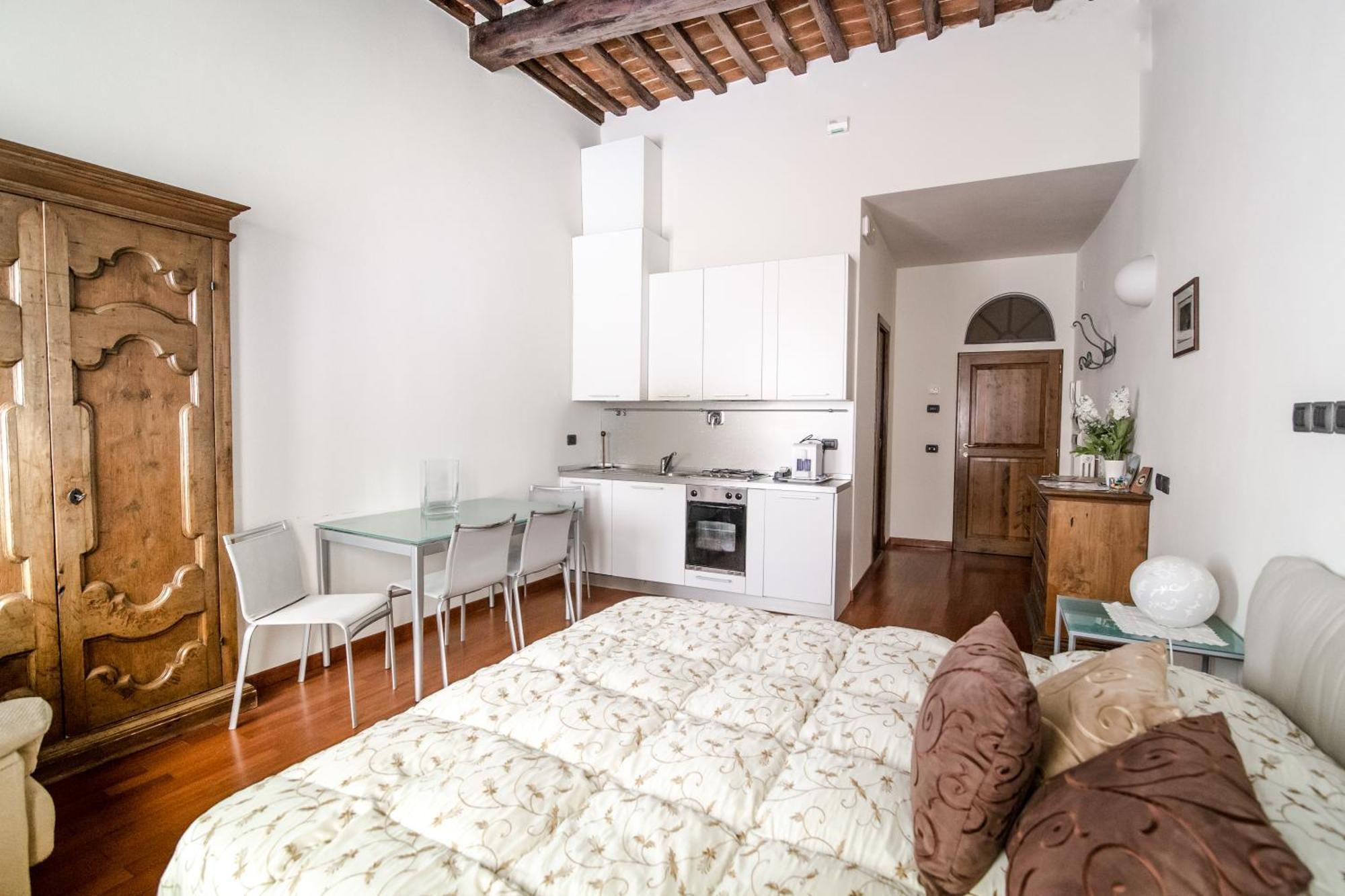 La Corte Del Re Suite & Rooms أريتسو المظهر الخارجي الصورة