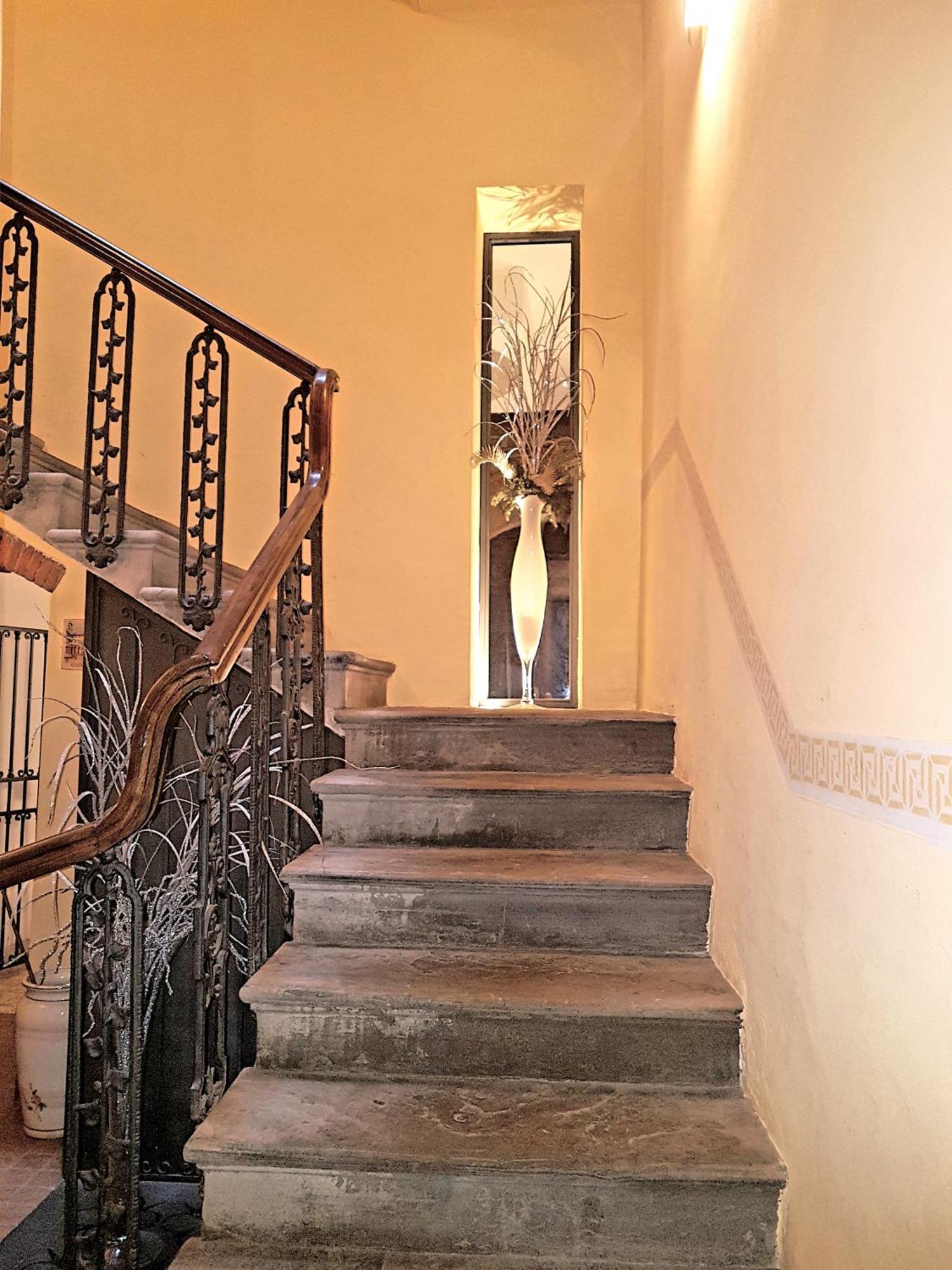 La Corte Del Re Suite & Rooms أريتسو المظهر الخارجي الصورة